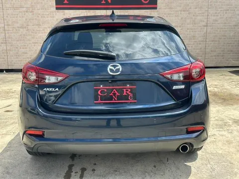 Mazda Axela Sport