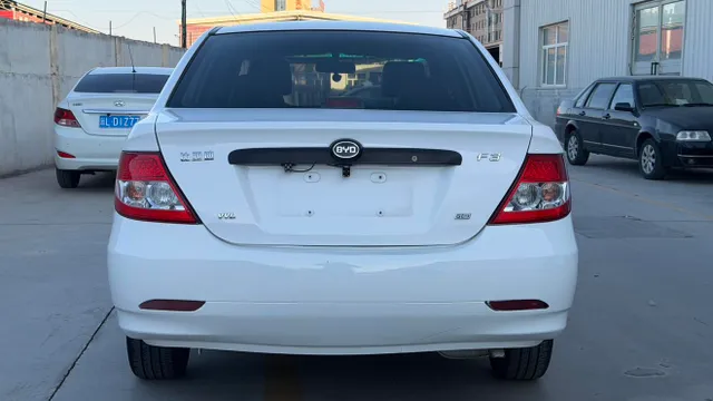 BYD F3