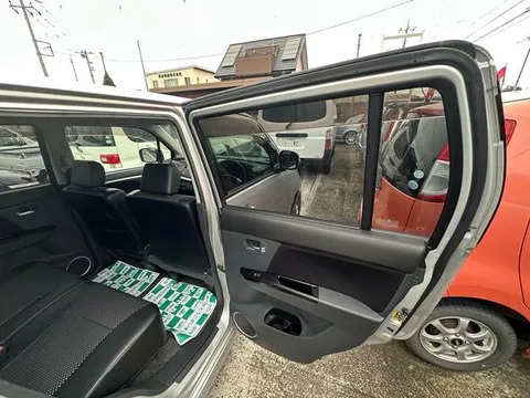 Suzuki Wagon R Stingray