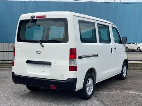 Toyota TownAce Van