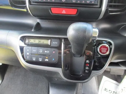 Honda N-BOX Plus Custom