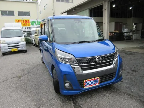Nissan Dayz Roox