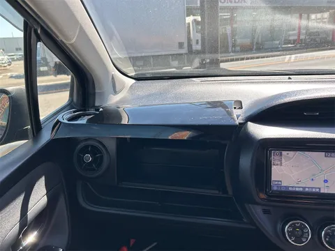 Toyota Yaris (Vitz)