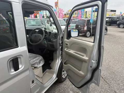 Nissan Clipper