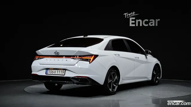 Hyundai Elantra (Avante)