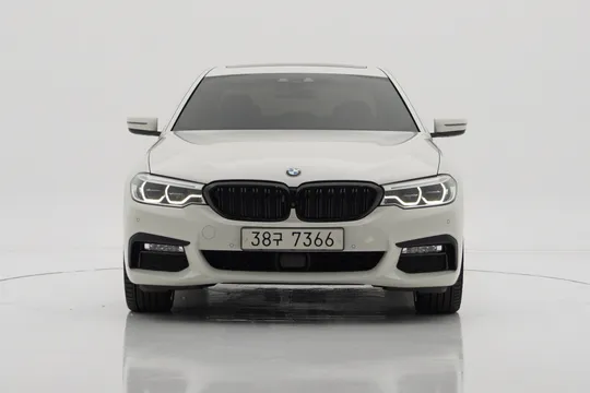 BMW BMW