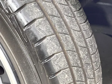 Daihatsu Mira Tocot
