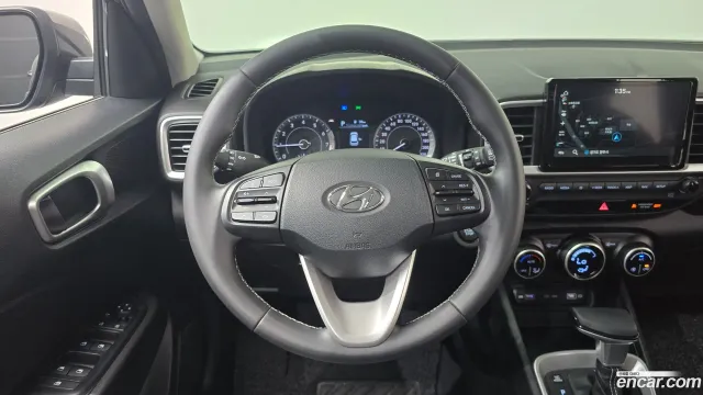 Hyundai Venue