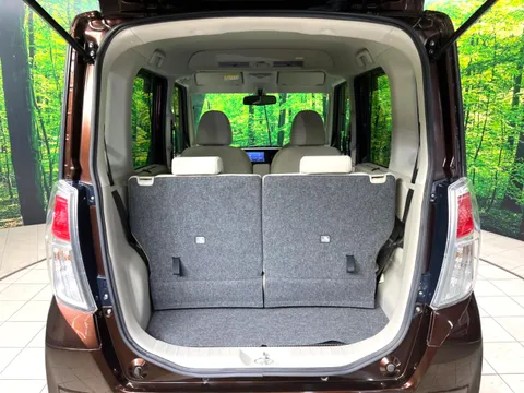 Mitsubishi eK Space