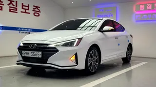 Hyundai Elantra (Avante)
