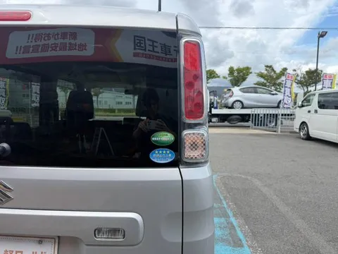 Suzuki Spacia