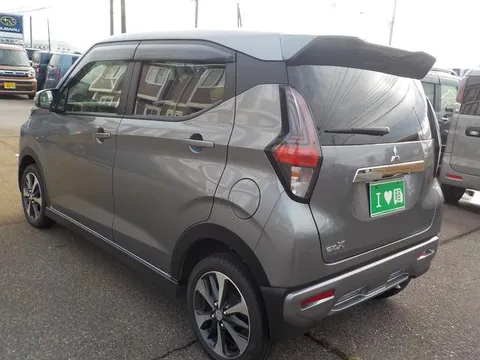 Mitsubishi eK X