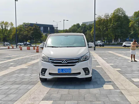 Maxus G10