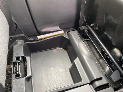 Toyota Pixis Mega