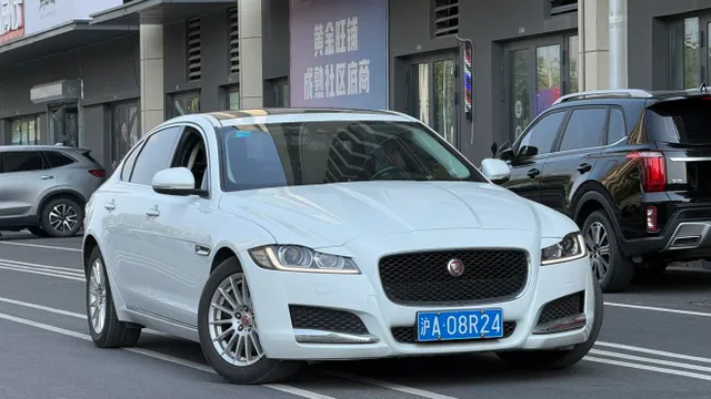 Jaguar XFL
