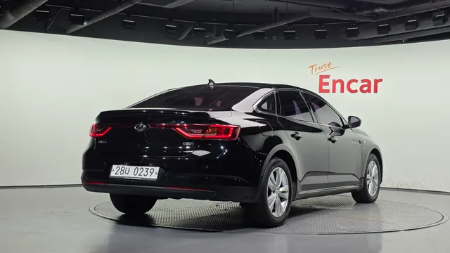 Renault Talisman (SM6)