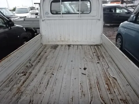 Nissan Clipper Truck