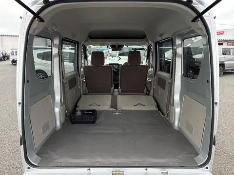 Nissan Clipper