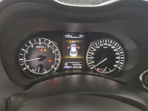 Infiniti Q50L
