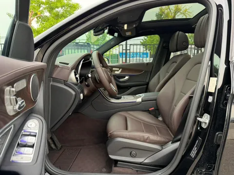 Mercedes-Benz Mercedes-Benz GLC