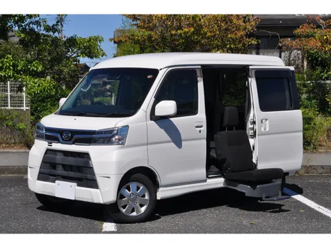 Daihatsu Atrai Wagon