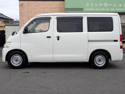 Toyota TownAce Van