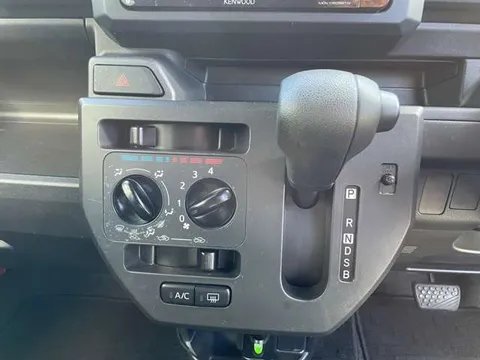 Daihatsu Hijet Caddie