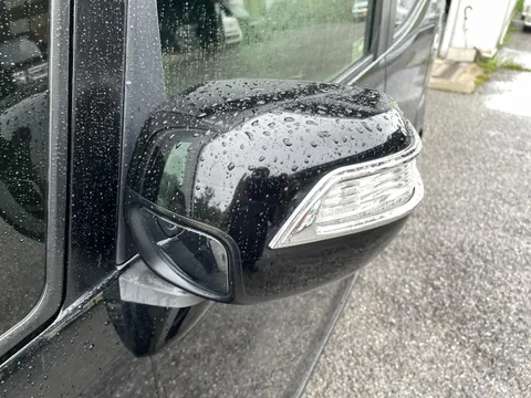Honda N-BOX Slash