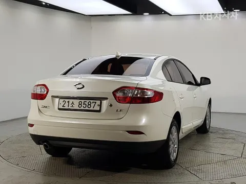 Renault SM3