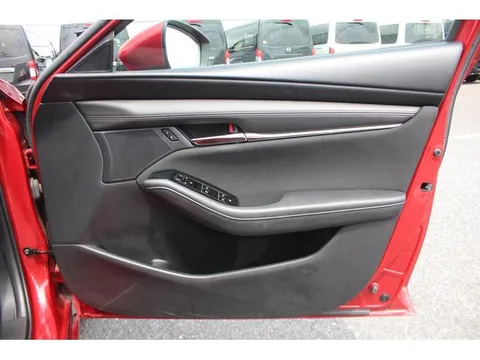 Mazda MAZDA3 Sedan