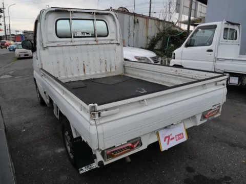 Nissan Clipper Truck