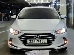 Hyundai Elantra (Avante)