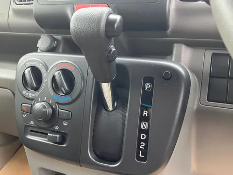 Nissan Clipper