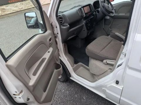 Nissan Clipper