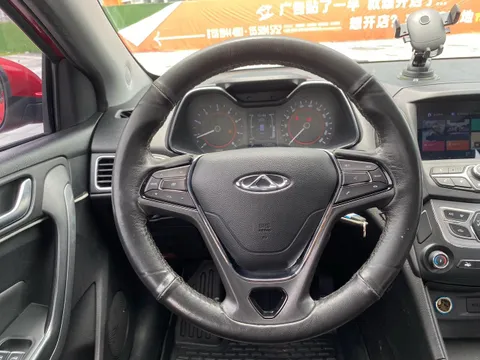 Chery Arrizo 5