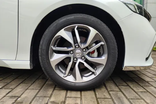 Honda Inspire