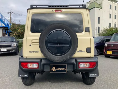 Suzuki Jimny Sierra