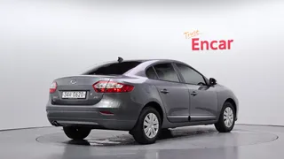 Renault SM3