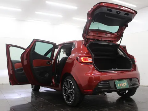 Renault Lutecia
