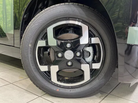Mitsubishi Delica Mini