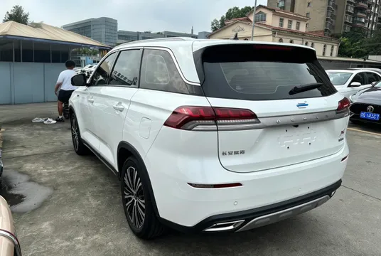 Changan X7