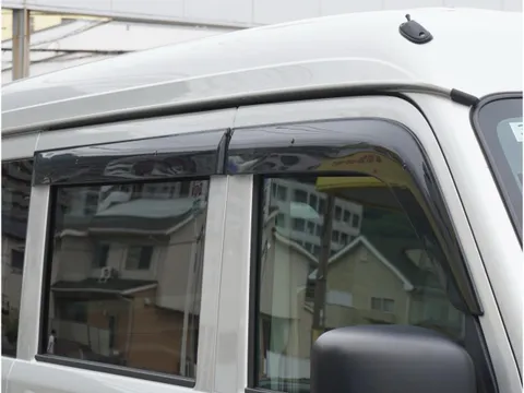 Mitsubishi Minicab Van