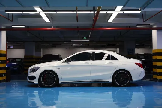 Mercedes-Benz Mercedes-Benz CLA