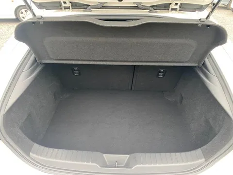 Mazda MAZDA3 Fastback
