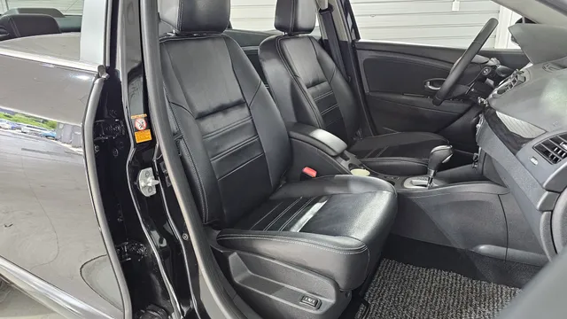 Renault SM3