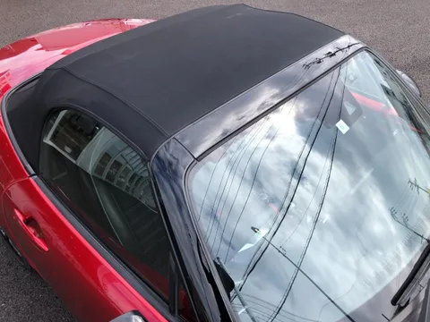 Mazda MX-5 (Roadster)