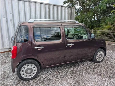 Daihatsu Mira Cocoa