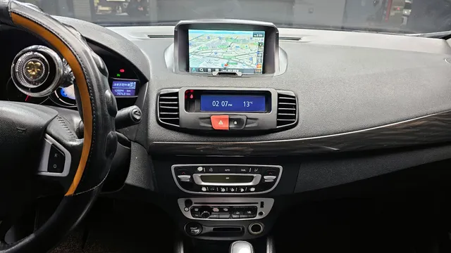 Renault SM3