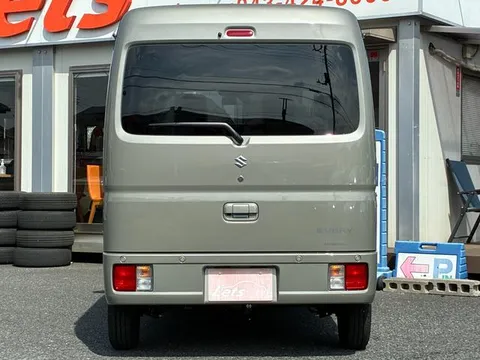 Suzuki Every