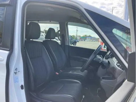 Honda Freed Plus
